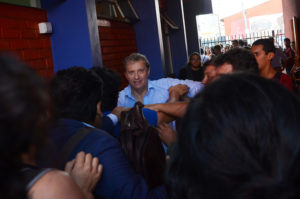 Kast asegura que partidos que no condenaron agresión en su contra 