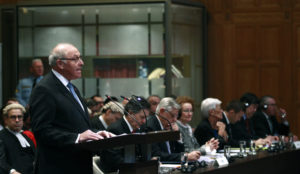 Casi 23 millones de dólares ha costado la defensa de Chile en La Haya