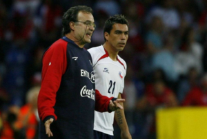 Dinamarca: la muerte de Chamaco y el bautizo de Esteban Paredes