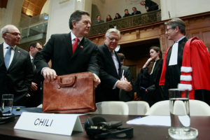 Canciller Ampuero: 
