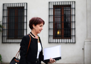 De conflictos de interés a ineficiencia: las declaraciones cruzadas de Paola Tapia y Gloria Hutt por Transantiago
