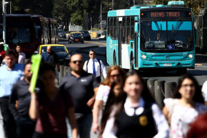 14 tuiteos para entender por qué se declaró desierta la licitación del Transantiago
