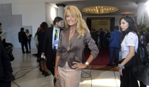 Cecilia Bolocco reconoce ofrecimiento político para ser senadora de la República