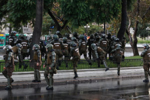 INDH presenta querella por torturas contra Carabineros por estudiante agredido en manifestación contra el lucro
