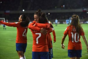 VIDEO | Chile logra su primer triunfo y se acerca al cuadrangular final de Copa América Femenina
