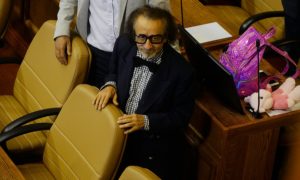 Florcita Motuda y llegada al Congreso: 