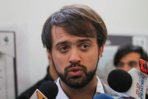 Alcalde Jorge Sharp sufrió accidente de tránsito en Valparaíso