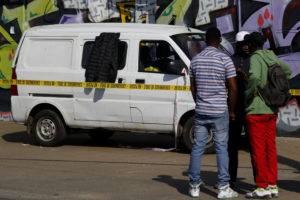 Mujer haitiana murió al interior de un furgón: familiares acusan al SAMU de discriminación
