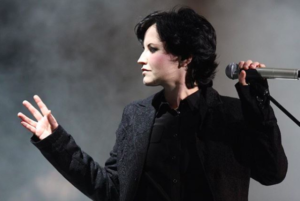 TMZ revela audio enviado por la vocalista de The Cranberries a un cercano horas antes de su muerte