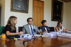Senadores opositores rechazan aumento de fondos a colaboradores del Sename