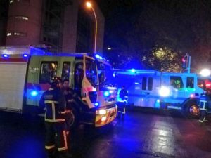 Emanación de gas moviliza a personal de emergencia en las afueras de la Universidad Central
