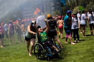 Juegos inclusivos en áreas públicas son una realidad tras amplio apoyo en el Congreso