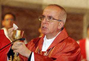 Nuncio Ivo Scapolo negó estar al tanto de caso de cura violador de niños en Linares
