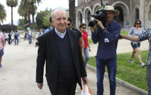 Cardenal Errázuriz entregó informe del caso Karadima al Papa Francisco