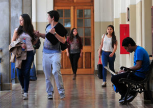 U. Católica de Valparaíso aprobó protocolo para enfrentar acosos y hostigamientos