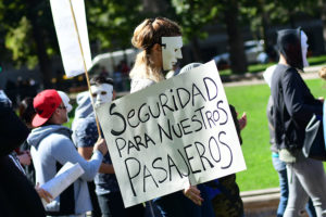 Sernac inicia mediación colectiva con Latam tras inconvenientes por huelga legal