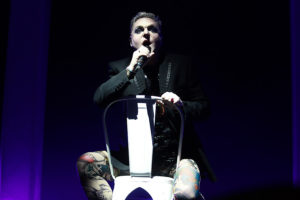 Erasure en Chile: te pasaste, Andy Bell