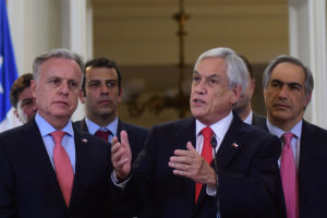 Mesa de Salud: Sebastián Piñera compromete modernización de Isapres y Fonasa