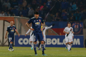 Error de Gonzalo Jara deja a la U última en su grupo de Libertadores y sin Copa Sudamericana
