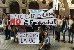 Denuncian amenazas de muerte y consumo de alcohol en 