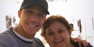 FOTOS | Las palabras de Alexis Sánchez a su mamá para celebrar el Día de la Madre