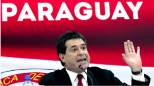 Presidente de Paraguay Horacio Cartes presenta su renuncia para asumir como senador