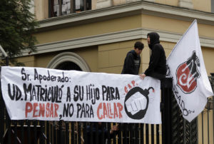 Cerca de 200 alumnos vuelven a tomarse el Instituto Nacional