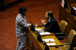 Intercambio entre diputados Bellolio y Boric por aborto se transformó en el round de la jornada