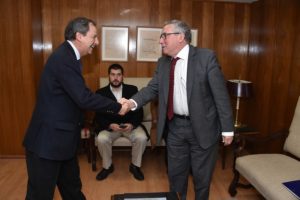 Rector de la U. de Chile solicita al Gobierno mejorar marco legal para los casos de abuso