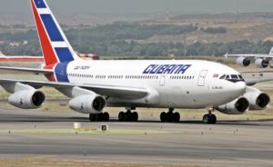 Avión se estrelló a minutos de despegar de aeropuerto de La Habana