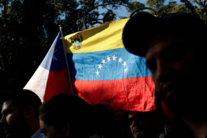 La torpeza de seguir apoyando a Maduro