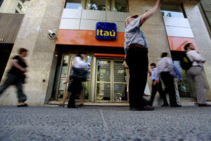 Corte Suprema resuelve que Banco Itaú debe responder por dineros sustraídos por fraudes informáticos