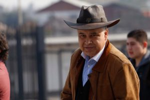 Aldo Duque se burla de feministas y pide que griten 