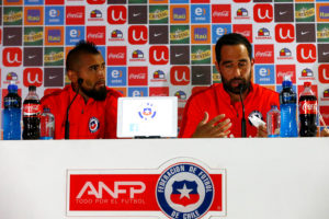 Claudio Bravo pide dejar atrás conflicto con Vidal: 