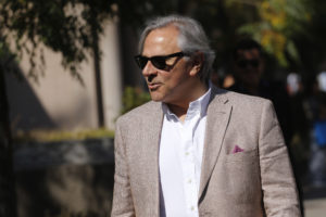 Moreira pide monumento a Pinochet en el natalicio de Allende y manda recado a UDI por declaración de principios