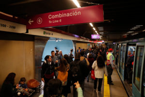 PDI y Fiscalía: no existen denuncias de supuestos ataques sexuales en el Metro viralizados en WhatsApp