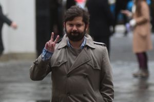 VIDEO | Gabriel Boric fue víctima de la broma del gemido porno de WhatsApp en plena comisión de Constitución
