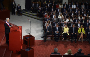 Cien días de gobierno: Piñera ha enviado la mitad de los mensajes ingresados en su primer paso por La Moneda
