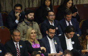 Las respuestas del Frente Amplio ante la convocatoria del PS para reunirse con toda la oposición