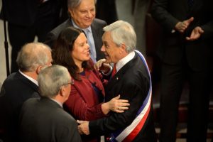 Piñera reitera que frase a Maya Fernández no es machista, pero 