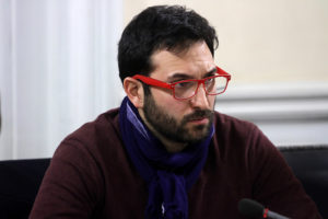 Miguel Crispi responde a las críticas de Alberto Mayol al Frente Amplio: 