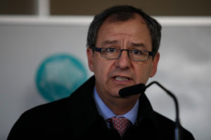 Ministro Varela: “Chile necesita una educación que forme a la columna vertebral de su industria, los técnicos”