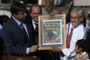 VIDEOS  | Alcalde Codina le recordó a Piñera su mítico porrazo durante acto oficial en Bajos de Mena