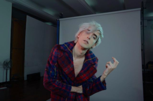 Hijo de Cerati ventila que parientes chilenos son pinochetistas/piñeristas y que le tienen sobrenombre a Bachelet