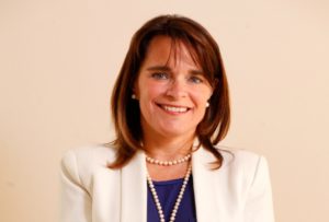 María Cecilia Cifuentes, la académica U. Andes que encuentra 