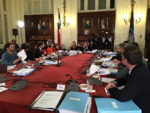 Identidad de género: comisión mixta aprueba cambio de sexo registral para mayores de 18 años