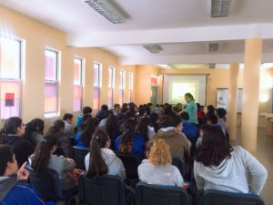Más de 460 estudiantes recibieron taller sobre privacidad en Internet