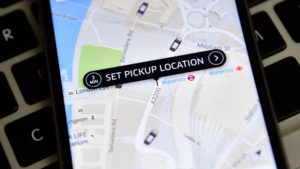 Diputados aprueban idea de legislar proyecto que regula Uber y Cabify