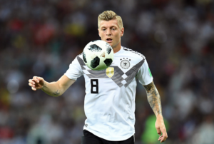 El golazo de Kross que revivió a Alemania