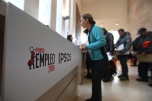 Cargos y rentas disponibles en la feria de trabajo de la Municipalidad de Providencia y Universidad Autónoma